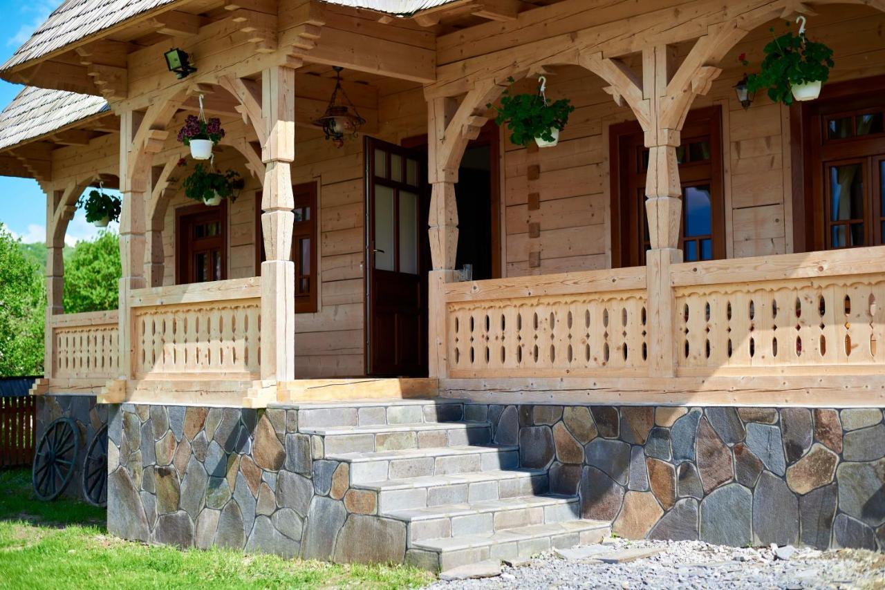 Pensiunea Agroturistica Casa Pribegilor Bréb Kültér fotó